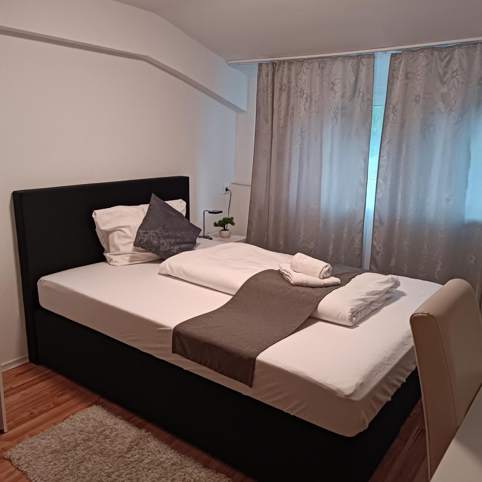 Hotel Ari Καϊζερσλάουτερν Εξωτερικό φωτογραφία